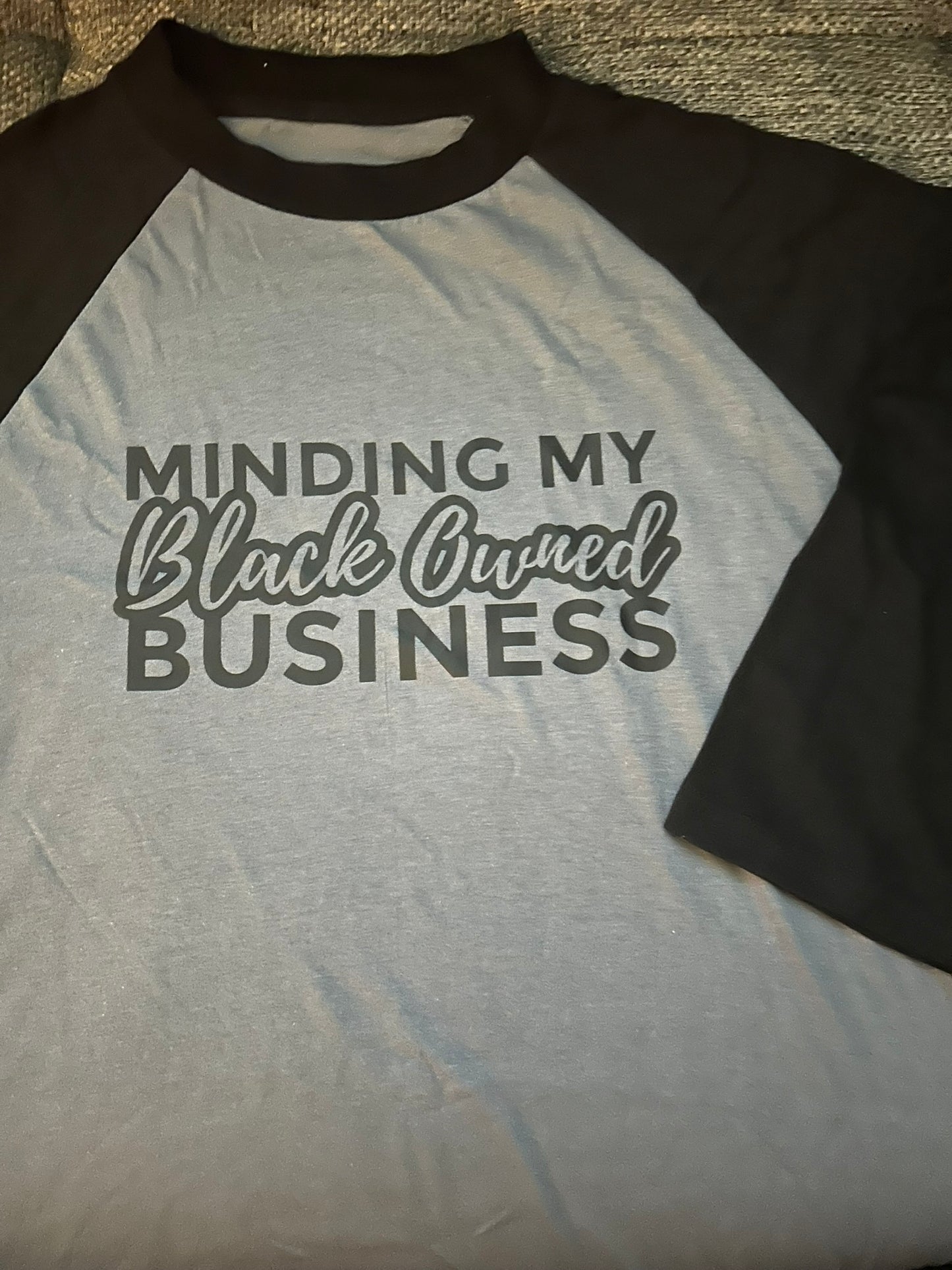 DESTASH! - "Minding My Black Owned Business" 3/4 Sleeve Shirt (Medium)